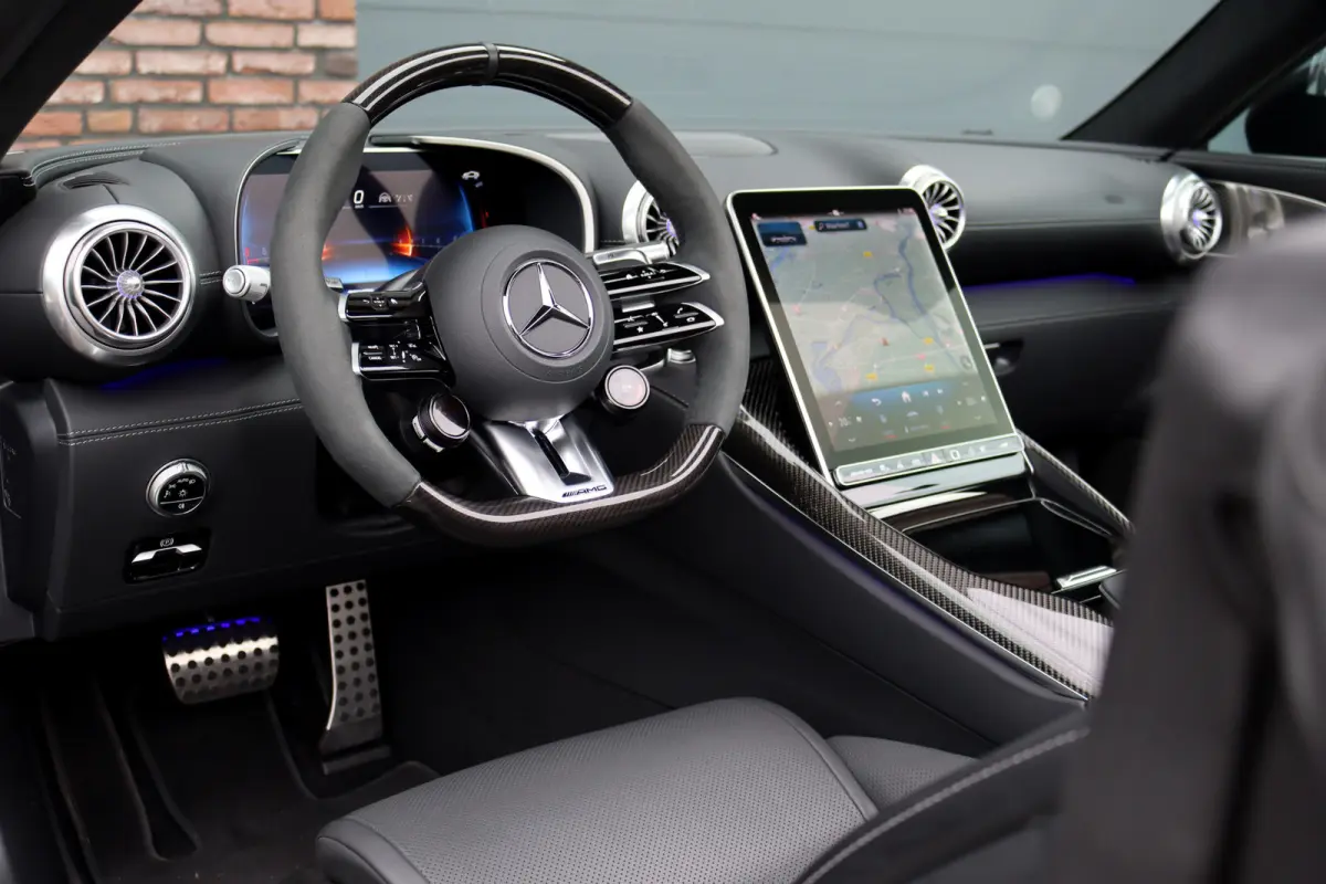 Roadster AMG 63 S E Performance | 816 pk | Keramisch | Lift | Carbon | Achterasbesturing | AMG Dynamic Plus-Pakket | Distronic+ | Multicontourstoelen | HUD | Burmester | Airscarf |