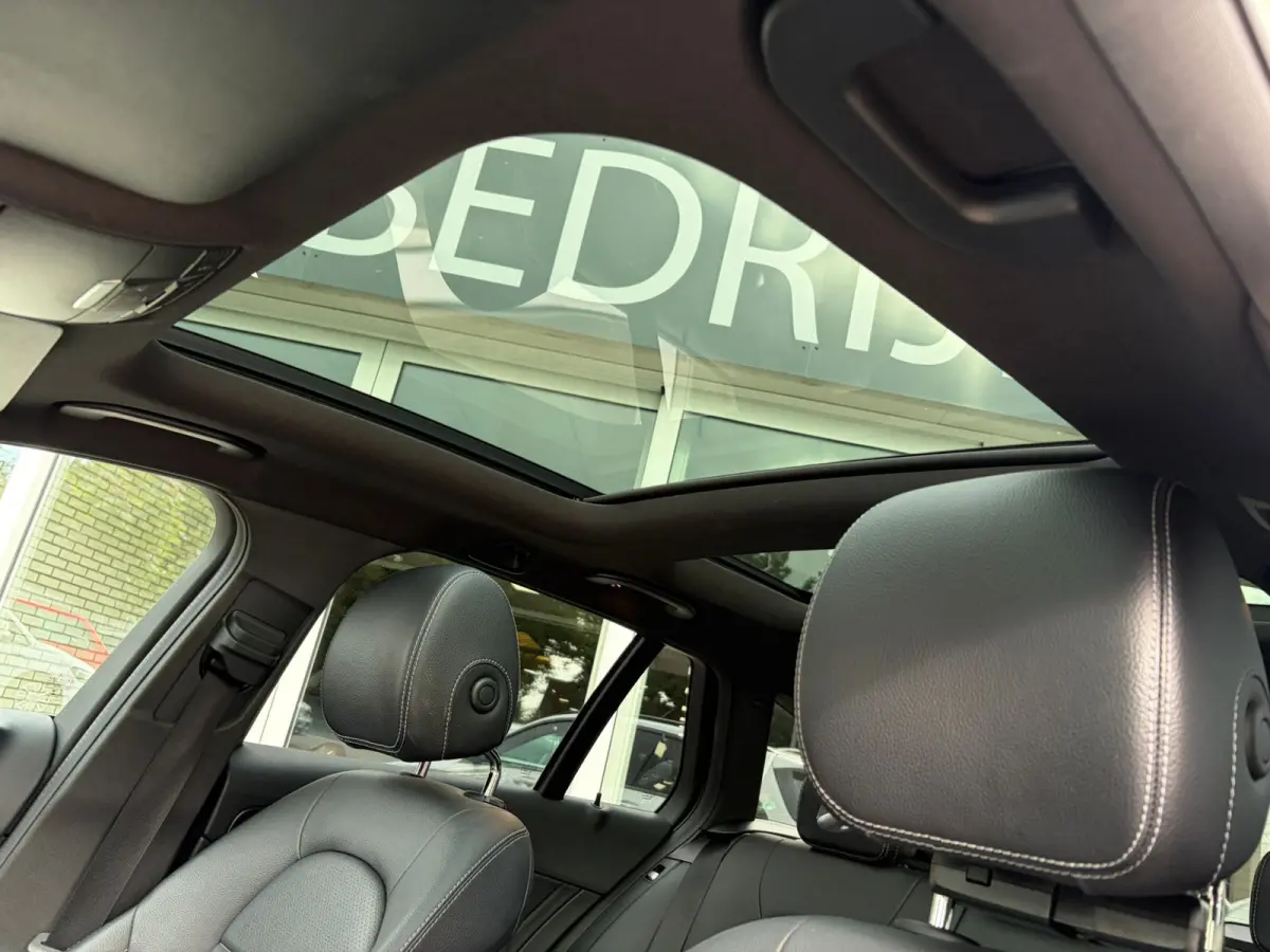 180 AMG Sport Edition//Pano//Sportstoelen//LED!!