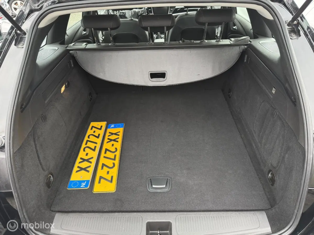 1.4 Innovation CarPlay Trekhk 150PK