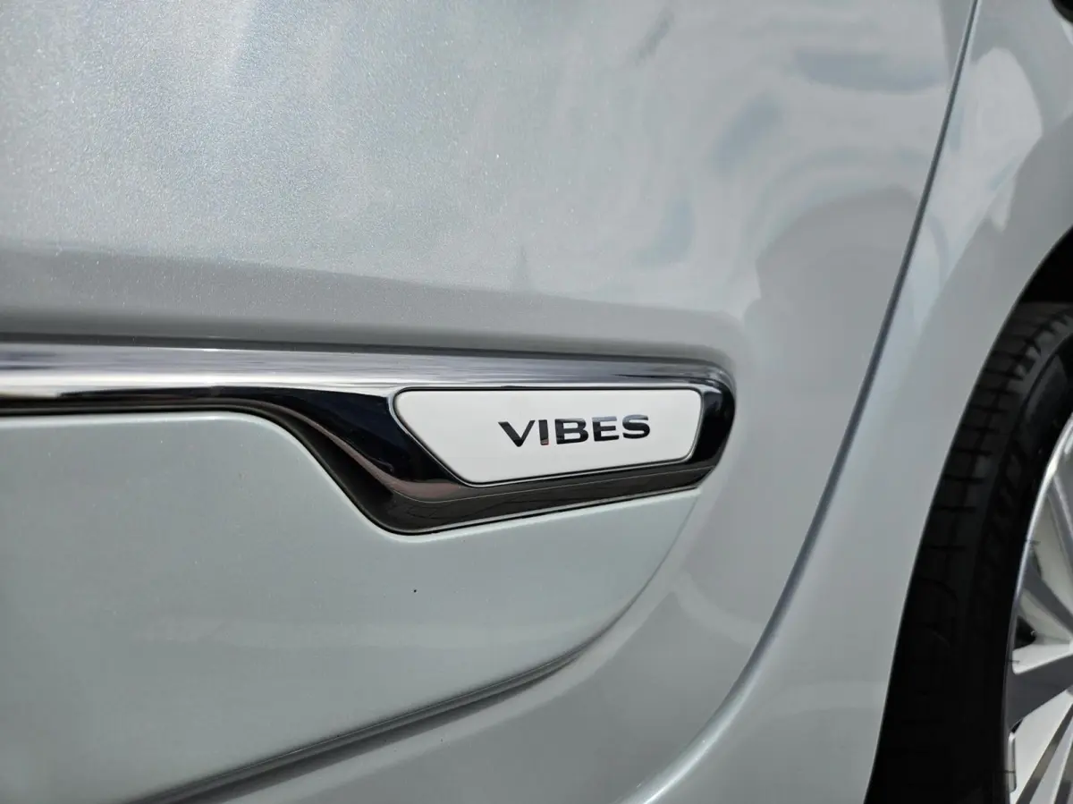 Z.E. R80 Série Limitée Vibes UNIEKE UITVOERING!