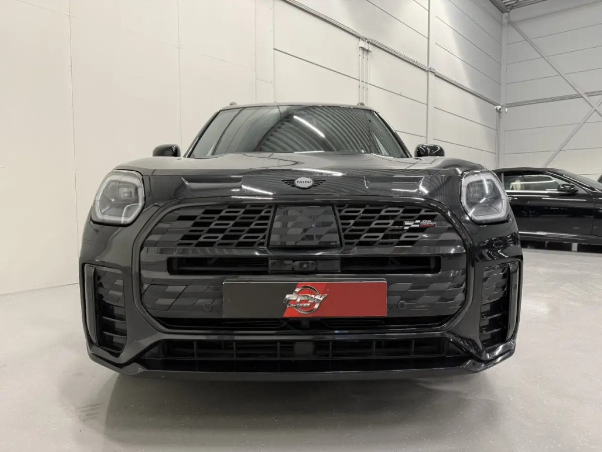 1.5 C JCW XL BLACK PANO/H&K/HEAD-UP/20"/JCW-LEER SPORTST./OLED-SCHERM/JCM-REMMEN/ADAPTIVE-ONDERSTEL/LED/360CAMERA/ACC/KEYLESS/DRIVING ASS.PLUS/BLACK-PACK/FABRIEKS-GARANTIE T/M 03-2028/NET GR