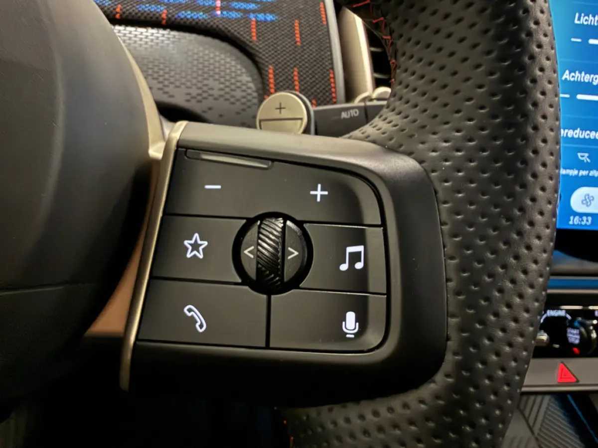 1.5 C JCW XL BLACK PANO/H&K/HEAD-UP/20"/JCW-LEER SPORTST./OLED-SCHERM/JCM-REMMEN/ADAPTIVE-ONDERSTEL/LED/360CAMERA/ACC/KEYLESS/DRIVING ASS.PLUS/BLACK-PACK/FABRIEKS-GARANTIE T/M 03-2028/NET GR