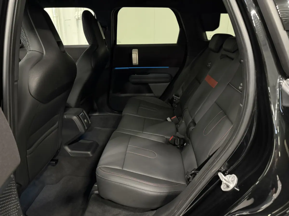 1.5 C JCW XL BLACK PANO/H&K/HEAD-UP/20"/JCW-LEER SPORTST./OLED-SCHERM/JCM-REMMEN/ADAPTIVE-ONDERSTEL/LED/360CAMERA/ACC/KEYLESS/DRIVING ASS.PLUS/BLACK-PACK/FABRIEKS-GARANTIE T/M 03-2028/NET GR