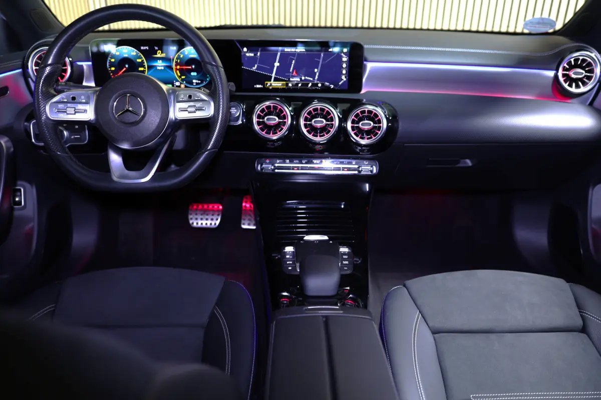 250 e Business AMG VIRTUAL NAVI CLIMA KEYLSS START SFEER CAMERA '20