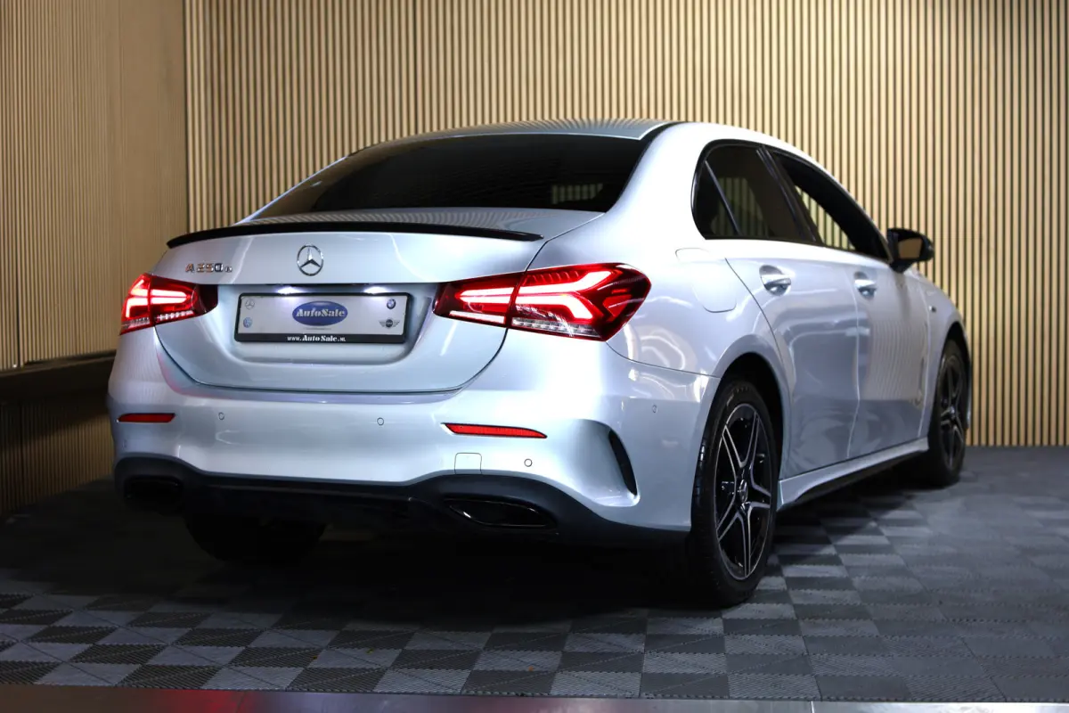 250 e Business AMG VIRTUAL NAVI CLIMA KEYLSS START SFEER CAMERA '20