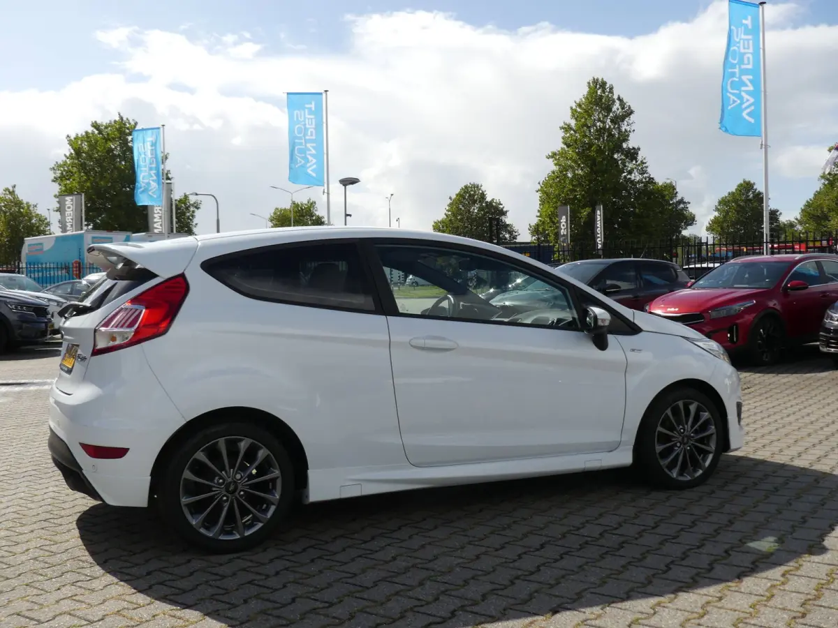 1.0 EcoBoost 125PK ST Line