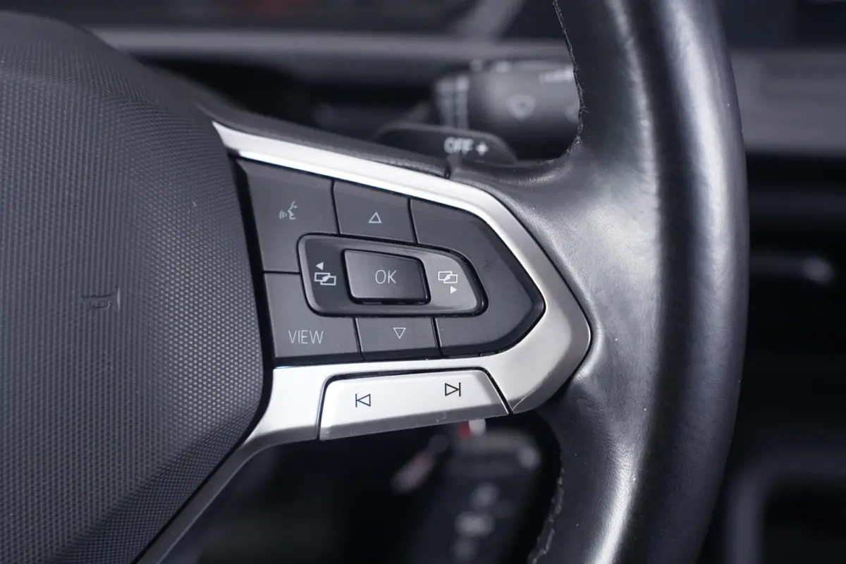 2.0 TDI 122 pk DSG Aut. Airco, Cruise control Laadruimte Pakket, PDC V+A