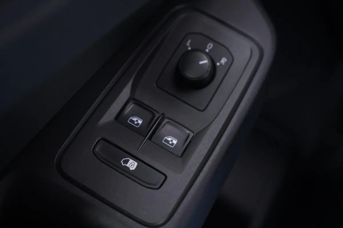 2.0 TDI 122 pk DSG Aut. Airco, Cruise control Laadruimte Pakket, PDC V+A