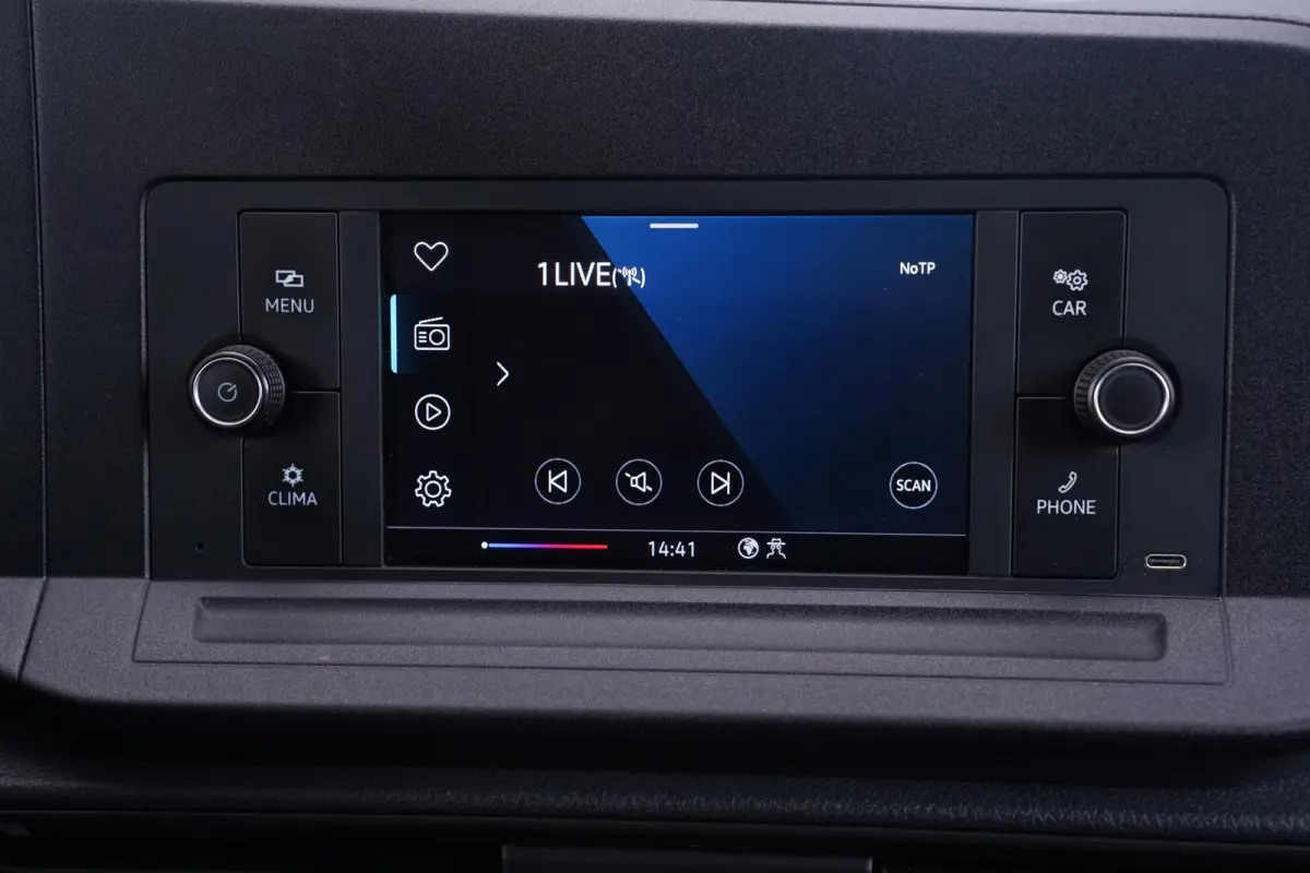 2.0 TDI 122 pk DSG Aut. Airco, Cruise control Laadruimte Pakket, PDC V+A
