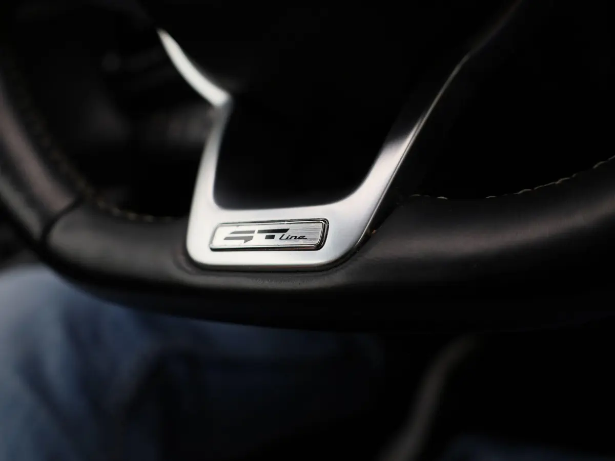 1.0 T-GDi MHEV GT-Line | APPLE CARPLAY | ANDROID AUTO | STOELVERWARMING | STUURVERWARMING | ACHTERUITRIJCAMERA | KEYLESS | NAVIGATIE | DAB RADIO | CRUISE CONTROL | GETINTE RUITEN |