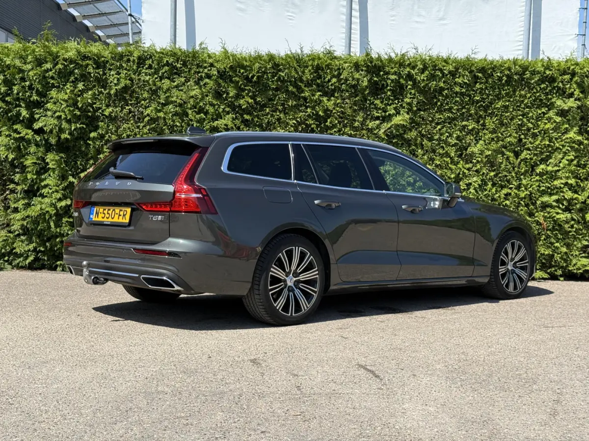 T8 Twin Engine AWD Inscription | 360 camera | Pano dak | Trekhaak | Bliss | Keyless | Elektrische stoelen | Head up display | Harman kardon audio |