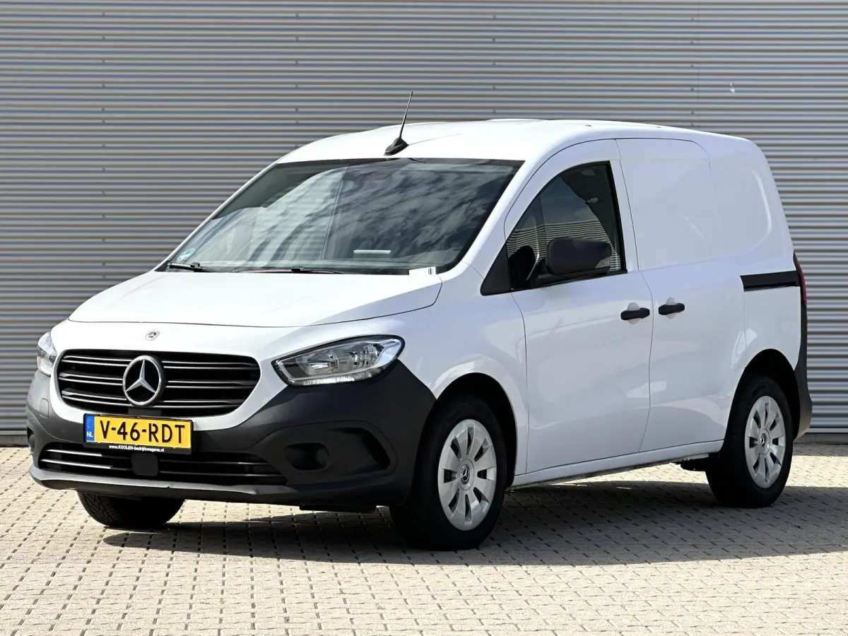 110 CDI L1 Pro LED|Camera|2xschuif|Cruise