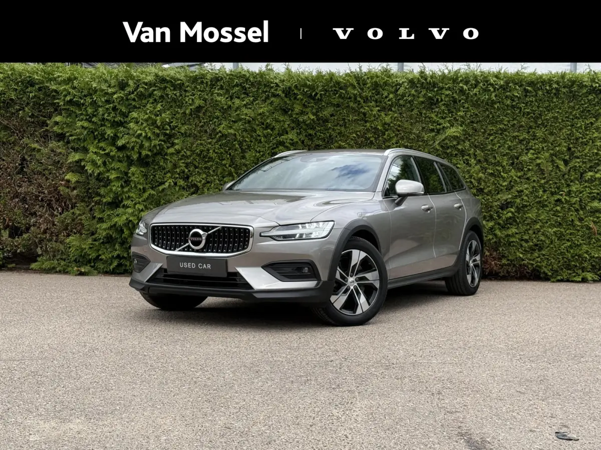 B5 AWD Ultimate | Trekhaak | Bliss | Keyless | Elektrische stoelen | ledere bekleding |