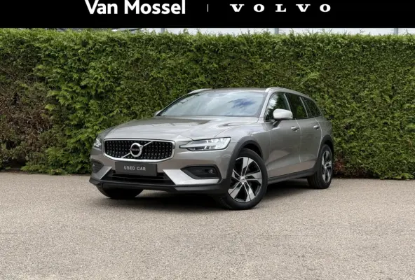 B5 AWD Ultimate | Trekhaak | Bliss | Keyless | Elektrische stoelen | ledere bekleding |