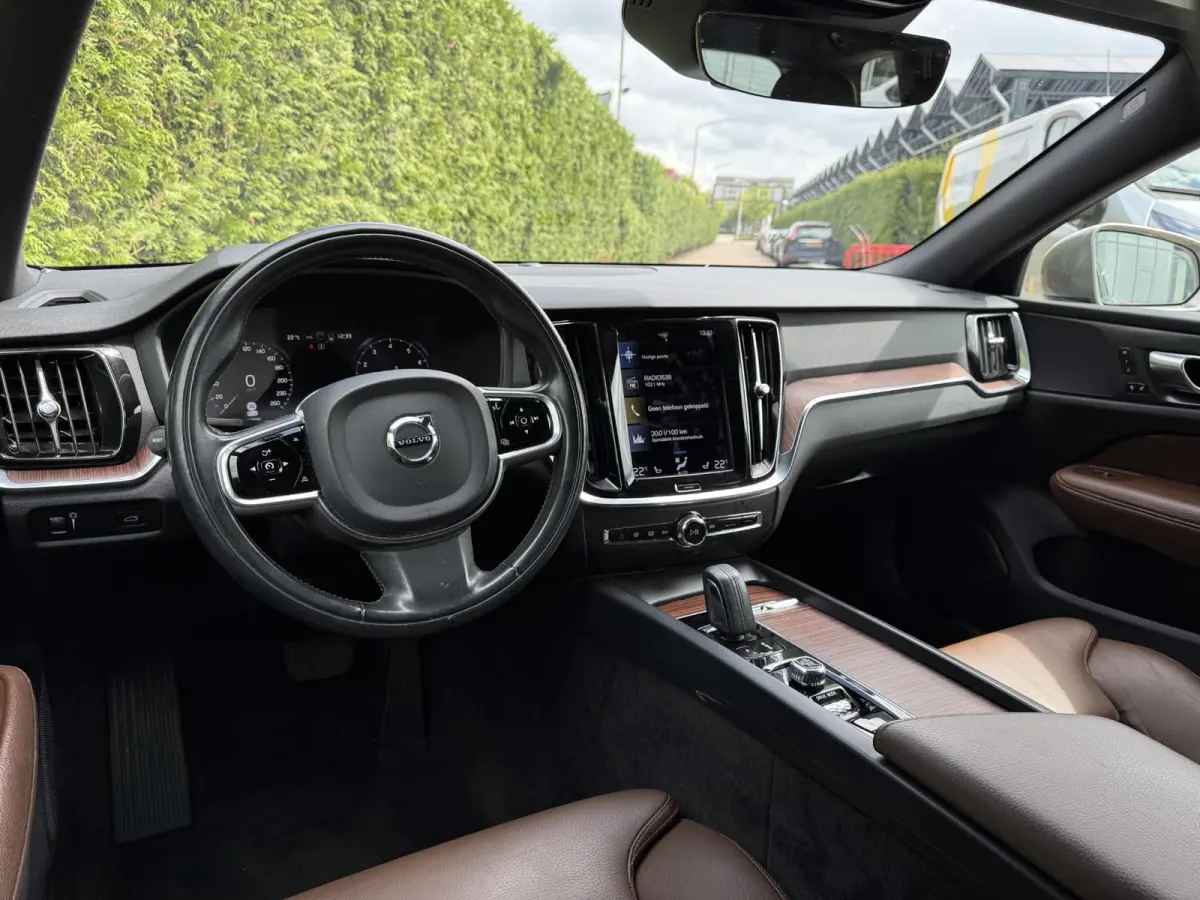 B5 AWD Ultimate | Trekhaak | Bliss | Keyless | Elektrische stoelen | ledere bekleding |