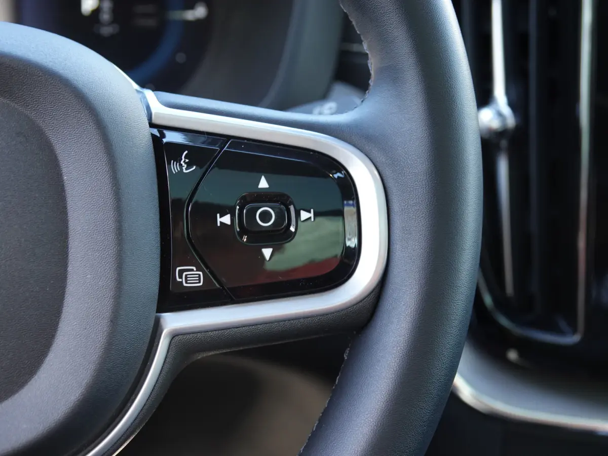 2.0 T8 Plug-in-hybrid AWD Polestar Engineered PANO | TREKHAAK | HK-AUDIO | VOL LEER