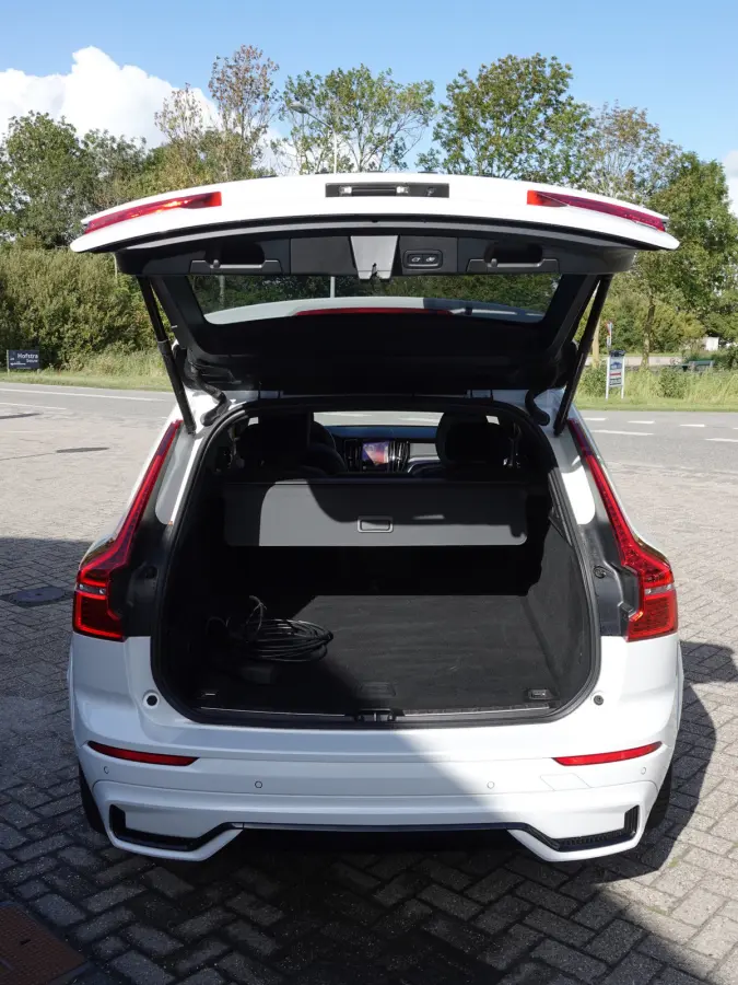 2.0 T8 Plug-in-hybrid AWD Polestar Engineered PANO | TREKHAAK | HK-AUDIO | VOL LEER