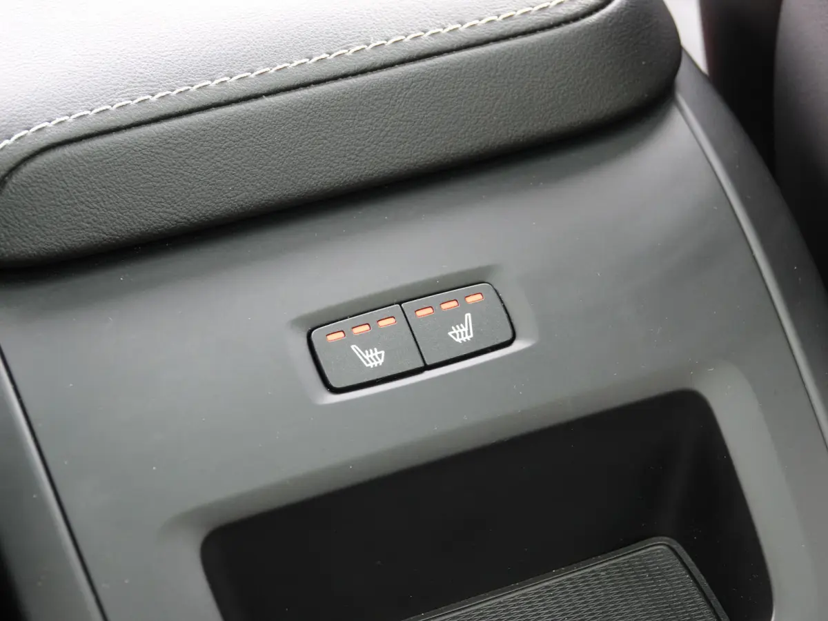 2.0 T8 Plug-in-hybrid AWD Polestar Engineered PANO | TREKHAAK | HK-AUDIO | VOL LEER