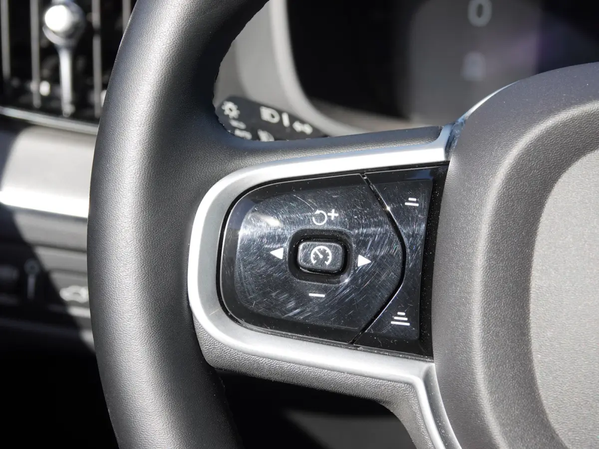 2.0 T8 Plug-in-hybrid AWD Polestar Engineered PANO | TREKHAAK | HK-AUDIO | VOL LEER