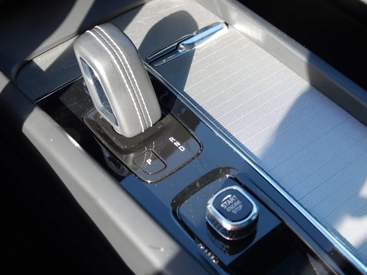 2.0 T8 Plug-in-hybrid AWD Polestar Engineered PANO | TREKHAAK | HK-AUDIO | VOL LEER