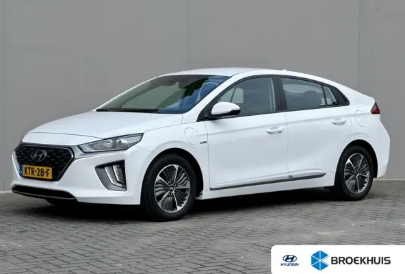 1.6 GDi Comfort - Plus / Dealer Onderhouden / Stuur- & Stoelverwarming / Navigatie via Apple Carplay of Android Auto / Achteruitrijcamera / Cruise control / Parkeersensoren achter / Climate 