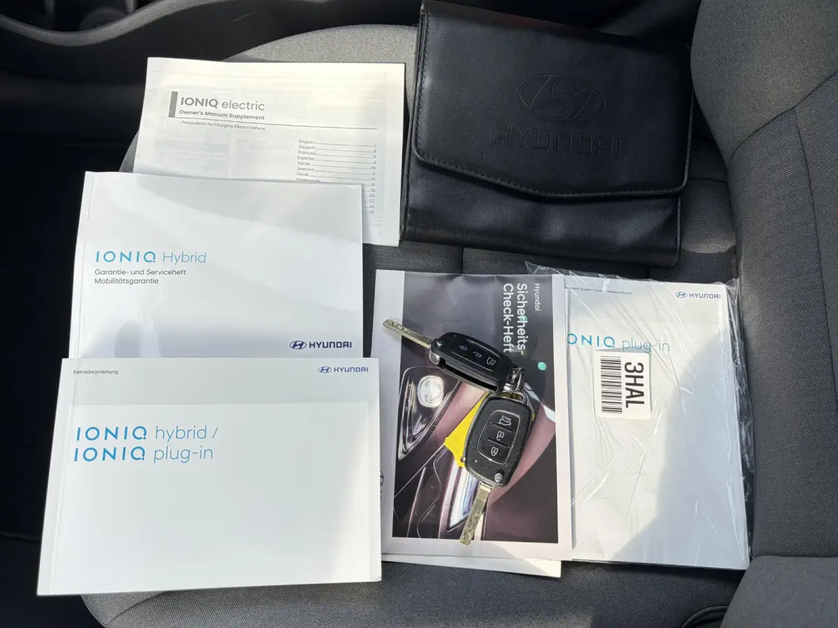 1.6 GDi Comfort - Plus / Dealer Onderhouden / Stuur- & Stoelverwarming / Navigatie via Apple Carplay of Android Auto / Achteruitrijcamera / Cruise control / Parkeersensoren achter / Climate 