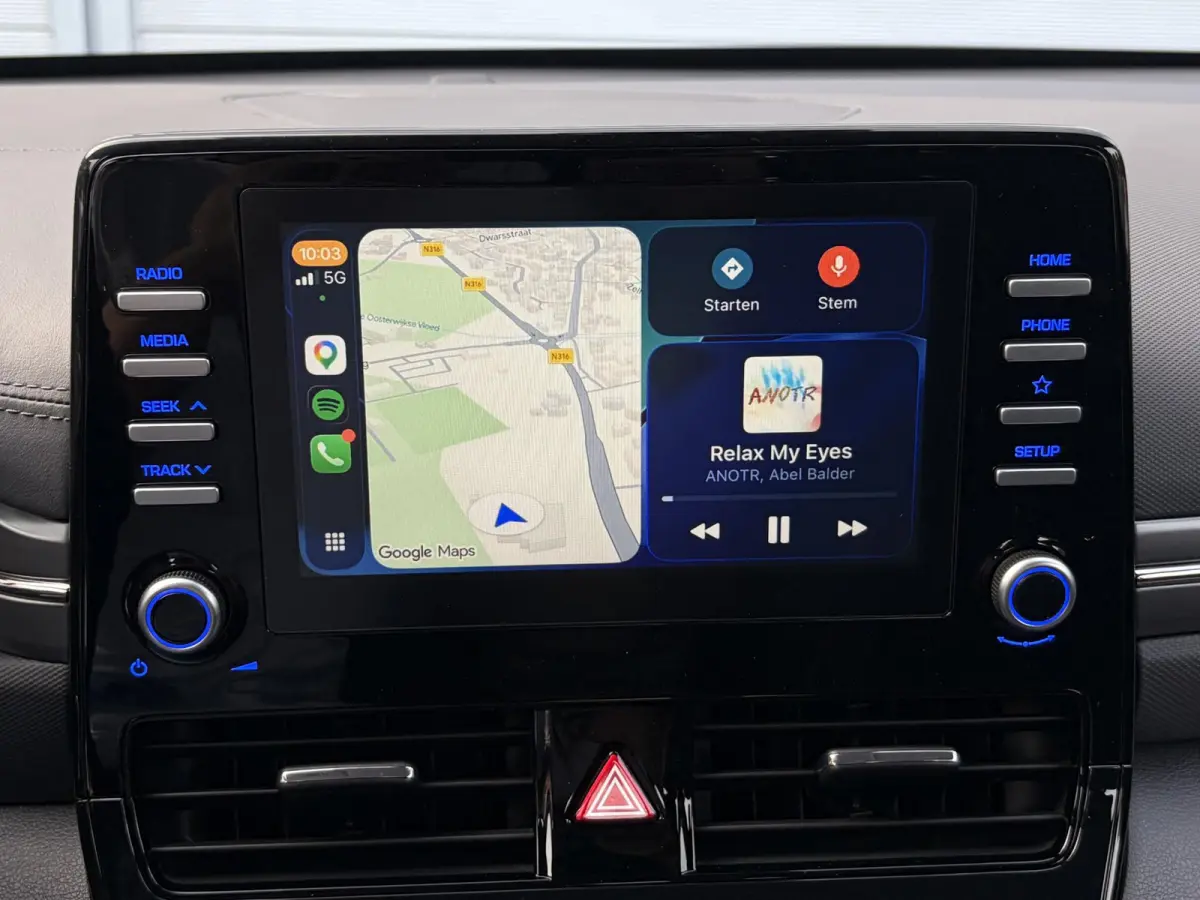 1.6 GDi Comfort - Plus / Dealer Onderhouden / Stuur- & Stoelverwarming / Navigatie via Apple Carplay of Android Auto / Achteruitrijcamera / Cruise control / Parkeersensoren achter / Climate 