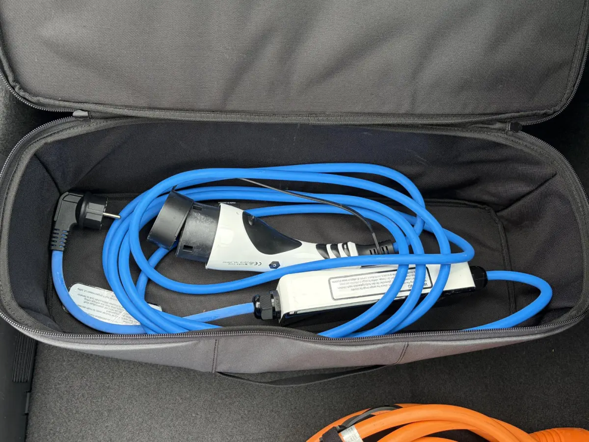 1.6 GDi Comfort - Plus / Dealer Onderhouden / Stuur- & Stoelverwarming / Navigatie via Apple Carplay of Android Auto / Achteruitrijcamera / Cruise control / Parkeersensoren achter / Climate 