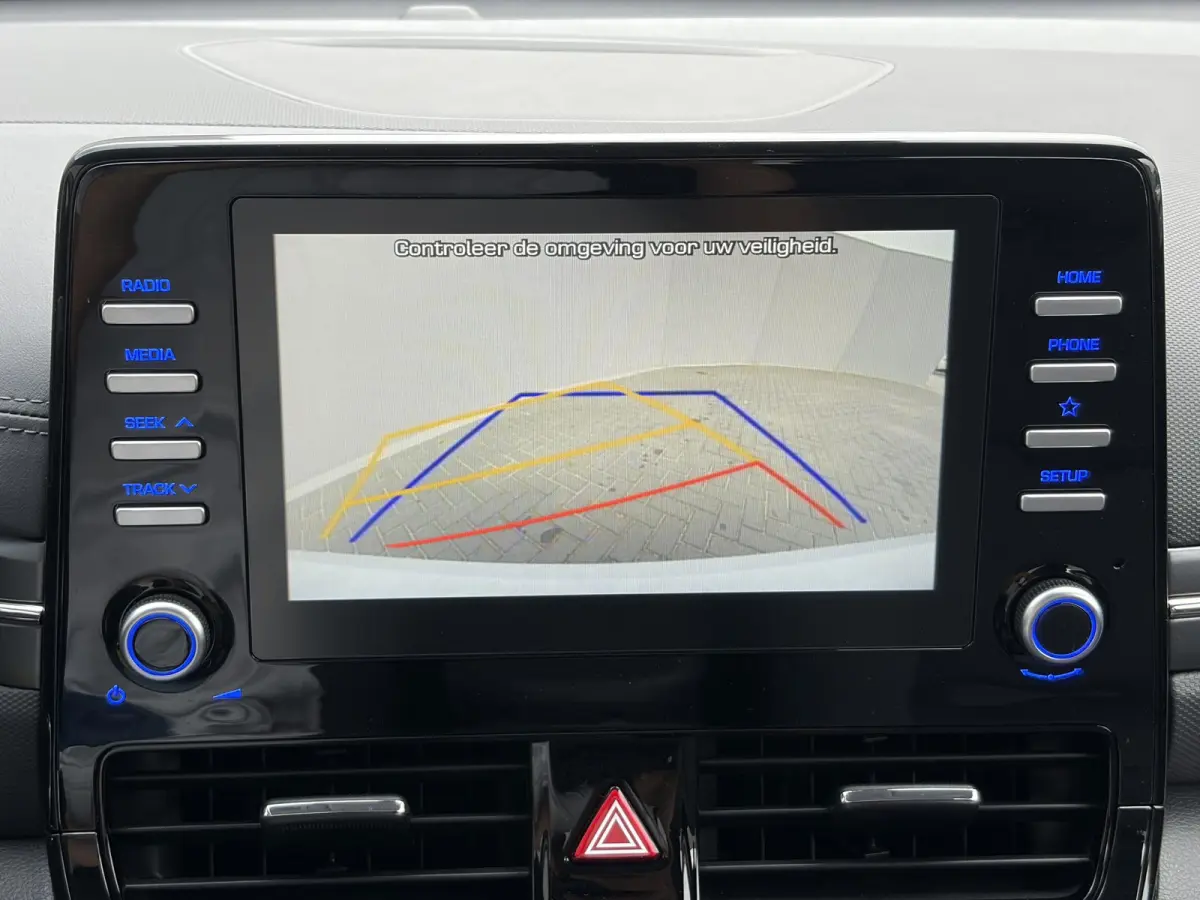 1.6 GDi Comfort - Plus / Dealer Onderhouden / Stuur- & Stoelverwarming / Navigatie via Apple Carplay of Android Auto / Achteruitrijcamera / Cruise control / Parkeersensoren achter / Climate 