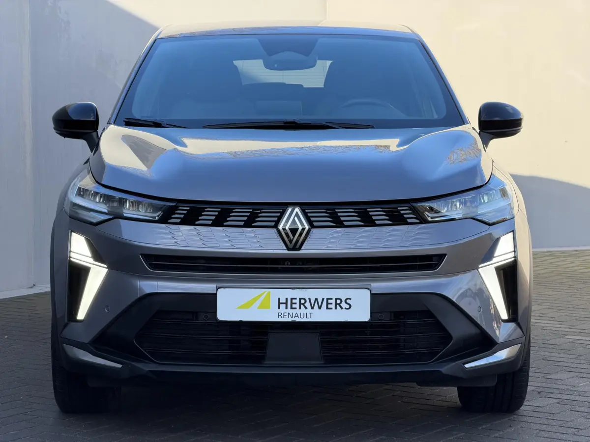 1.6 E-Tech full hybrid 145 techno / Fabrieksgarantie tot 04-2027 / Adaptieve Cruise / Camera / Navigatie / Elektr. Achterklep / Dodehoek Detectie / Apple Carplay & Android Auto /