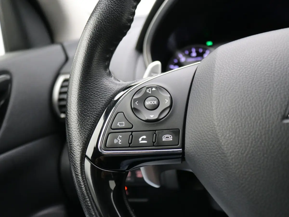 1.5 DI-T First Edition / Automaat / 360 Camera / HUD / Keyless / Dodehoek Detectie / Cruise Control / 1ste Eigenaar / Dealeronderhouden /