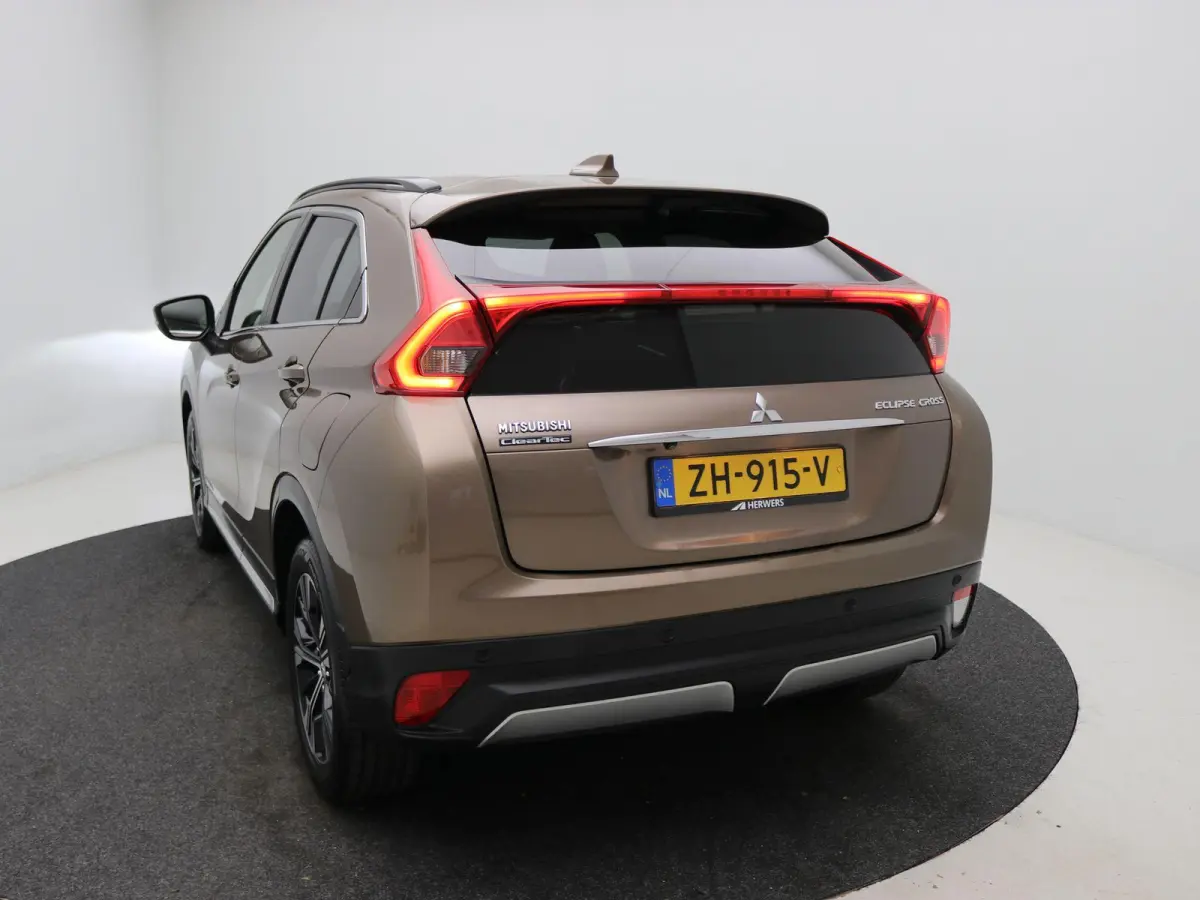 1.5 DI-T First Edition / Automaat / 360 Camera / HUD / Keyless / Dodehoek Detectie / Cruise Control / 1ste Eigenaar / Dealeronderhouden /