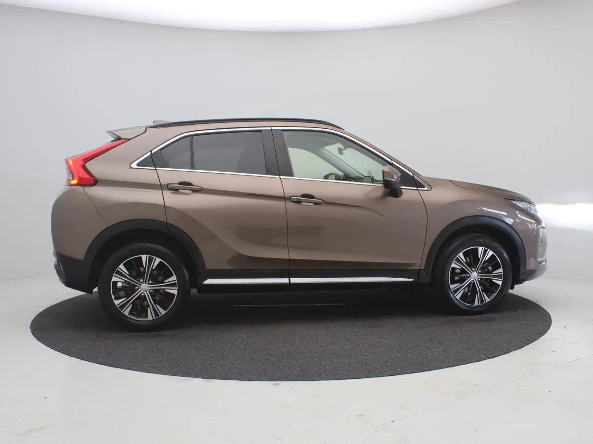 1.5 DI-T First Edition / Automaat / 360 Camera / HUD / Keyless / Dodehoek Detectie / Cruise Control / 1ste Eigenaar / Dealeronderhouden /