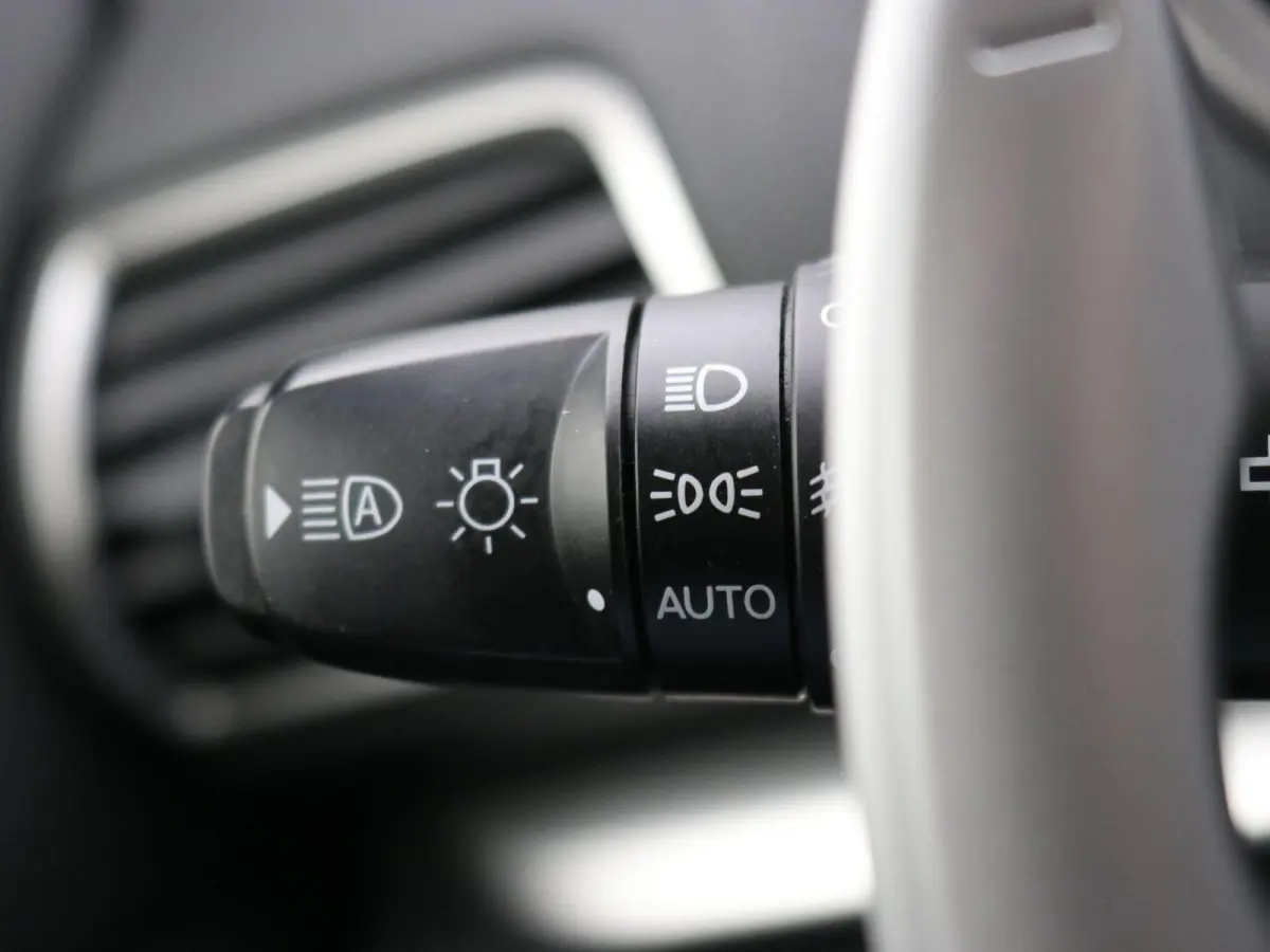 1.5 DI-T First Edition / Automaat / 360 Camera / HUD / Keyless / Dodehoek Detectie / Cruise Control / 1ste Eigenaar / Dealeronderhouden /