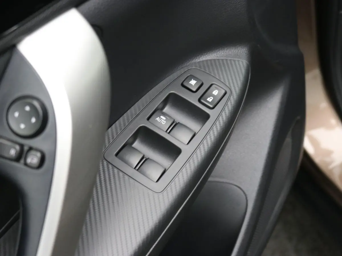 1.5 DI-T First Edition / Automaat / 360 Camera / HUD / Keyless / Dodehoek Detectie / Cruise Control / 1ste Eigenaar / Dealeronderhouden /