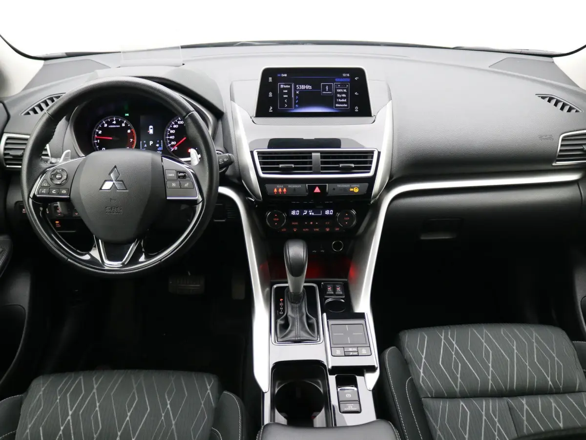 1.5 DI-T First Edition / Automaat / 360 Camera / HUD / Keyless / Dodehoek Detectie / Cruise Control / 1ste Eigenaar / Dealeronderhouden /