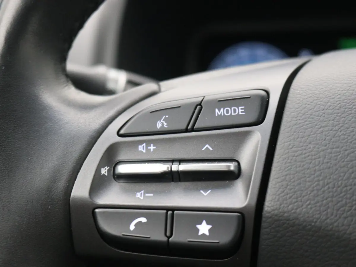 1.6 GDI HEV Premium/ Trekhaak / Lederen bekleding / 1ste Eigenaar / Dealer onderhouden / Adaptieve Cruise Control / | Achteruitrijcamera | Apple Carplay/Android Auto|telefoonintegratie premi