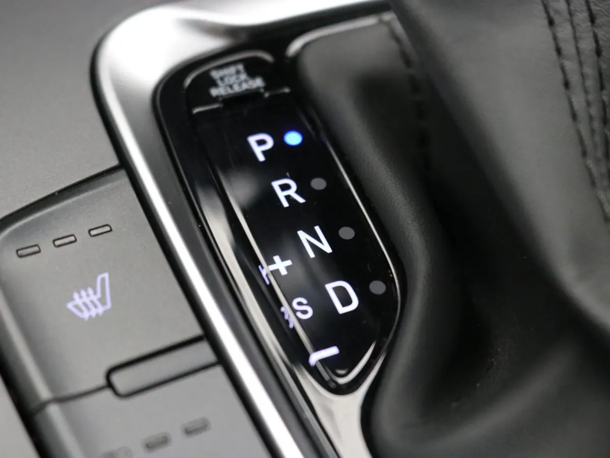 1.6 GDI HEV Premium/ Trekhaak / Lederen bekleding / 1ste Eigenaar / Dealer onderhouden / Adaptieve Cruise Control / | Achteruitrijcamera | Apple Carplay/Android Auto|telefoonintegratie premi