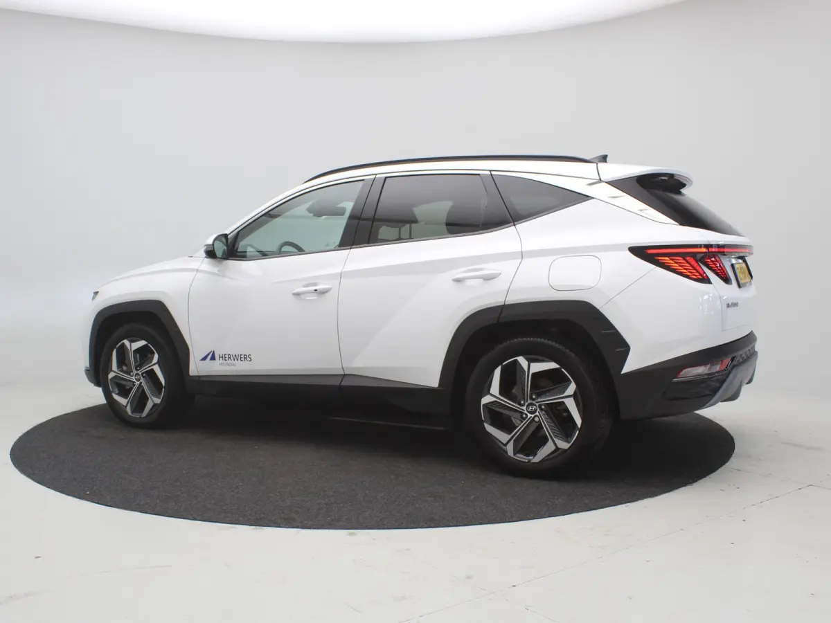 1.6 T-GDI PHEV Comfort Smart 4WD / 1350KG Trekgewicht / Navigatie + Apple Carplay/Android Auto / Climate Control / Keyless Entry & Start / 19" LMV / Automatische Achterklep / Bluelink /