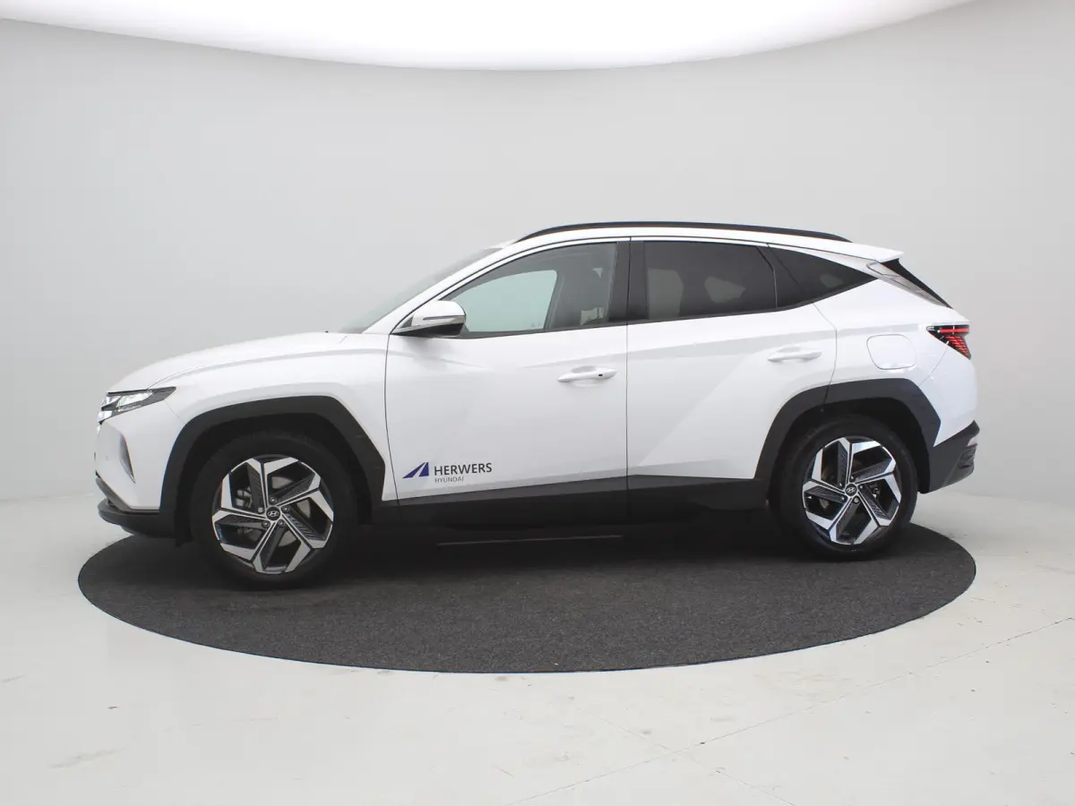 1.6 T-GDI PHEV Comfort Smart 4WD / 1350KG Trekgewicht / Navigatie + Apple Carplay/Android Auto / Climate Control / Keyless Entry & Start / 19" LMV / Automatische Achterklep / Bluelink /