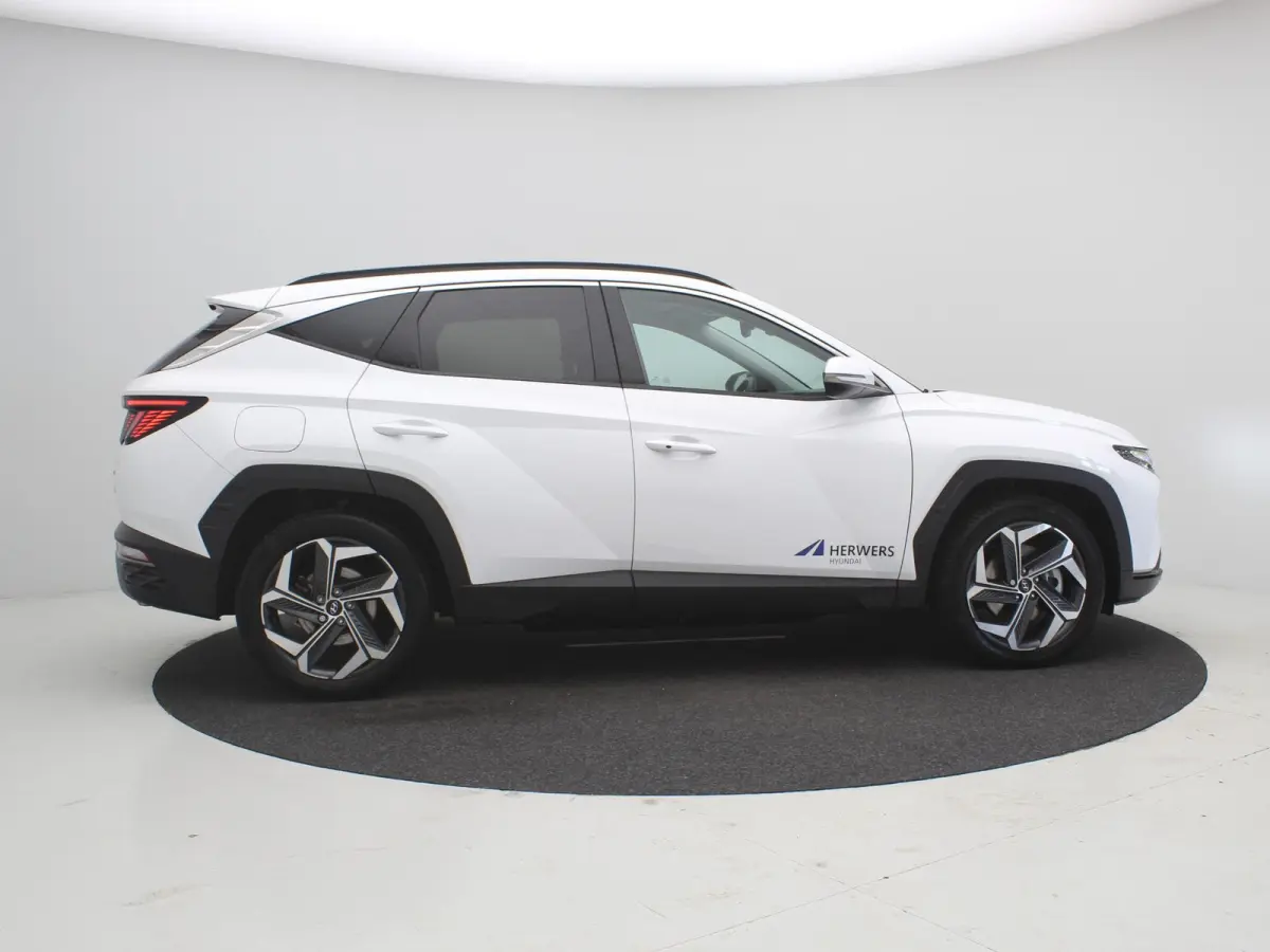 1.6 T-GDI PHEV Comfort Smart 4WD / 1350KG Trekgewicht / Navigatie + Apple Carplay/Android Auto / Climate Control / Keyless Entry & Start / 19" LMV / Automatische Achterklep / Bluelink /