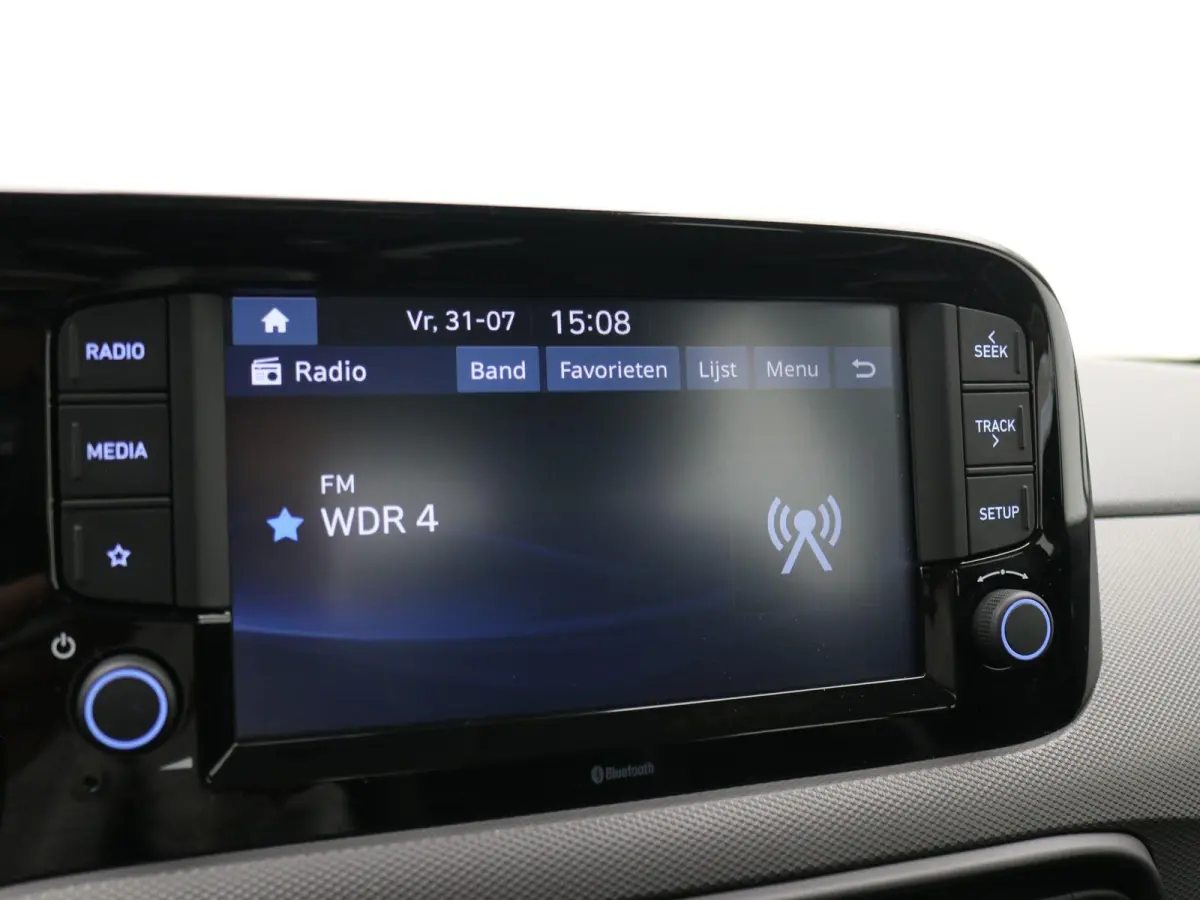 1.0 Comfort / Cruise / Airco / Apple Carplay & Android Auto / All Season Banden / 1ste Eigenaar / Dealeronderhouden / Fabrieksgarantie t/m 1-2029 / | Airco | Apple Carplay/Android Auto | Aut