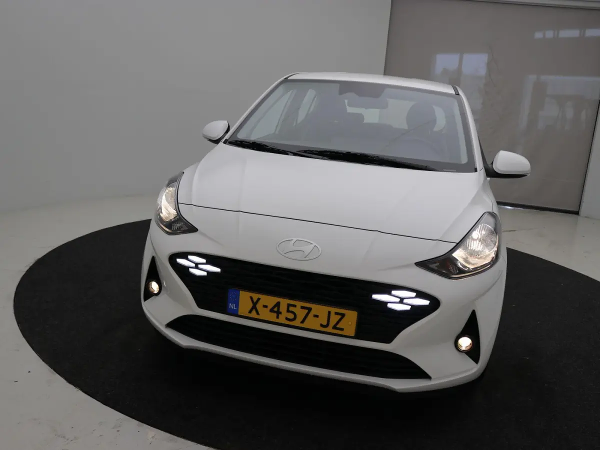 1.0 Comfort / Cruise / Airco / Apple Carplay & Android Auto / All Season Banden / 1ste Eigenaar / Dealeronderhouden / Fabrieksgarantie t/m 1-2029 / | Airco | Apple Carplay/Android Auto | Aut