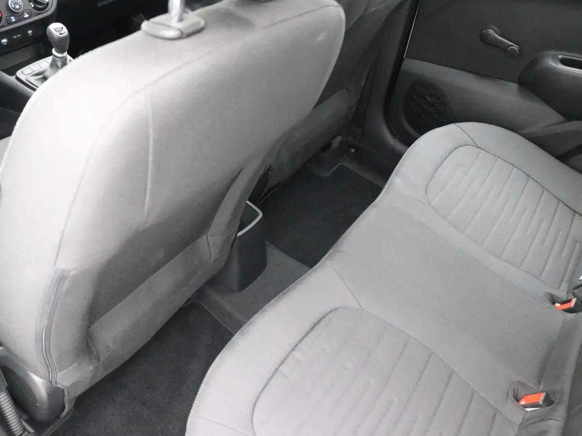 1.0 Comfort / Cruise / Airco / Apple Carplay & Android Auto / All Season Banden / 1ste Eigenaar / Dealeronderhouden / Fabrieksgarantie t/m 1-2029 / | Airco | Apple Carplay/Android Auto | Aut