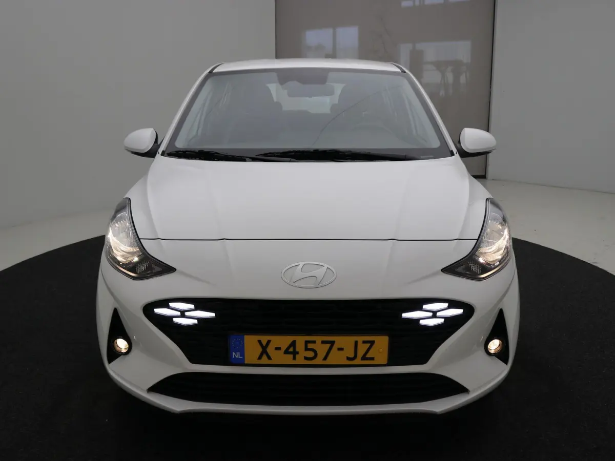 1.0 Comfort / Cruise / Airco / Apple Carplay & Android Auto / All Season Banden / 1ste Eigenaar / Dealeronderhouden / Fabrieksgarantie t/m 1-2029 / | Airco | Apple Carplay/Android Auto | Aut