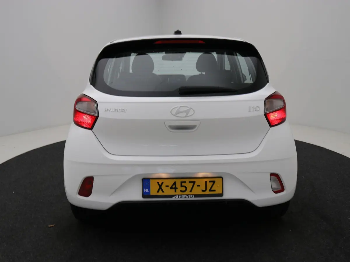 1.0 Comfort / Cruise / Airco / Apple Carplay & Android Auto / All Season Banden / 1ste Eigenaar / Dealeronderhouden / Fabrieksgarantie t/m 1-2029 / | Airco | Apple Carplay/Android Auto | Aut