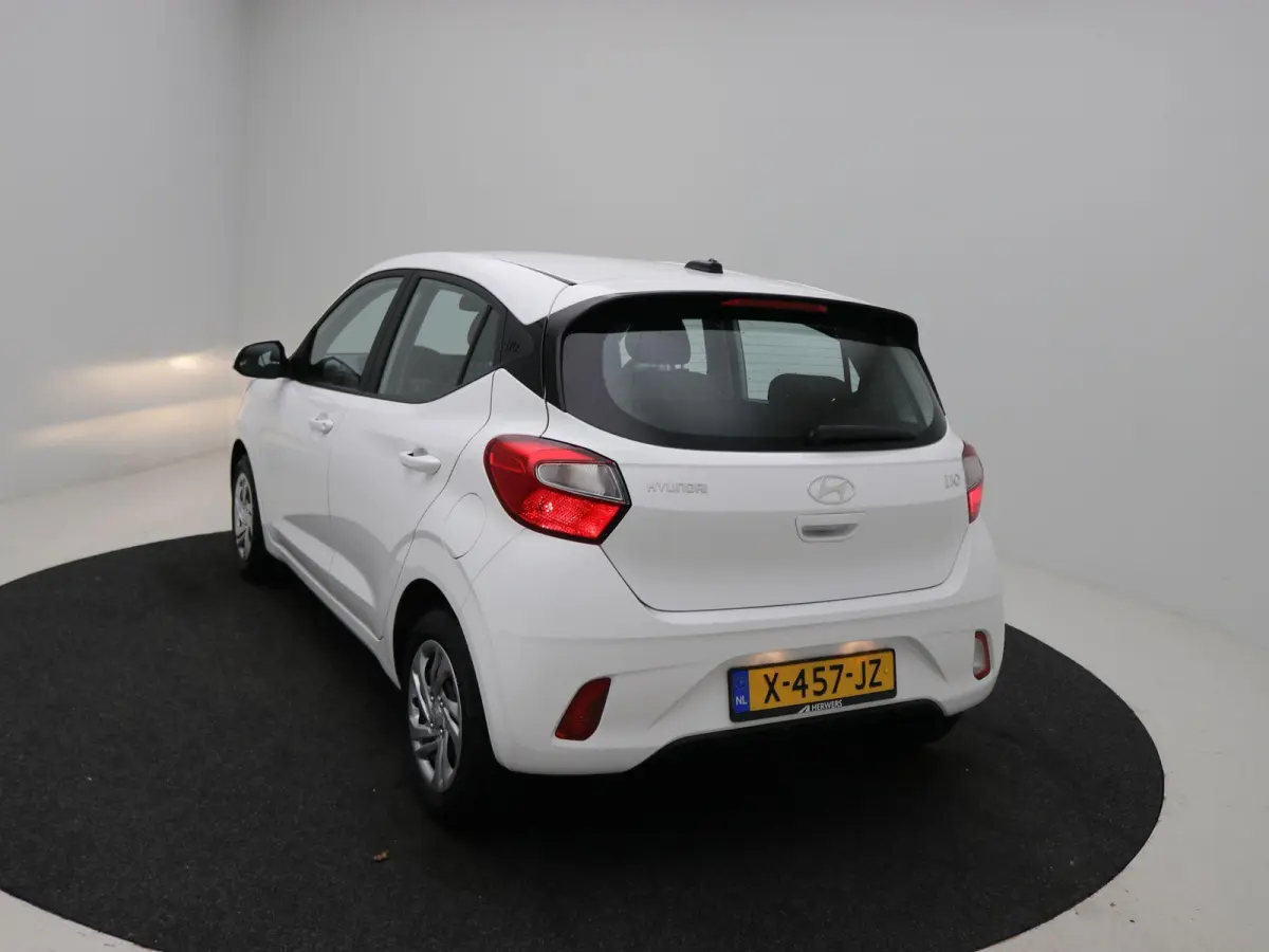 1.0 Comfort / Cruise / Airco / Apple Carplay & Android Auto / All Season Banden / 1ste Eigenaar / Dealeronderhouden / Fabrieksgarantie t/m 1-2029 / | Airco | Apple Carplay/Android Auto | Aut
