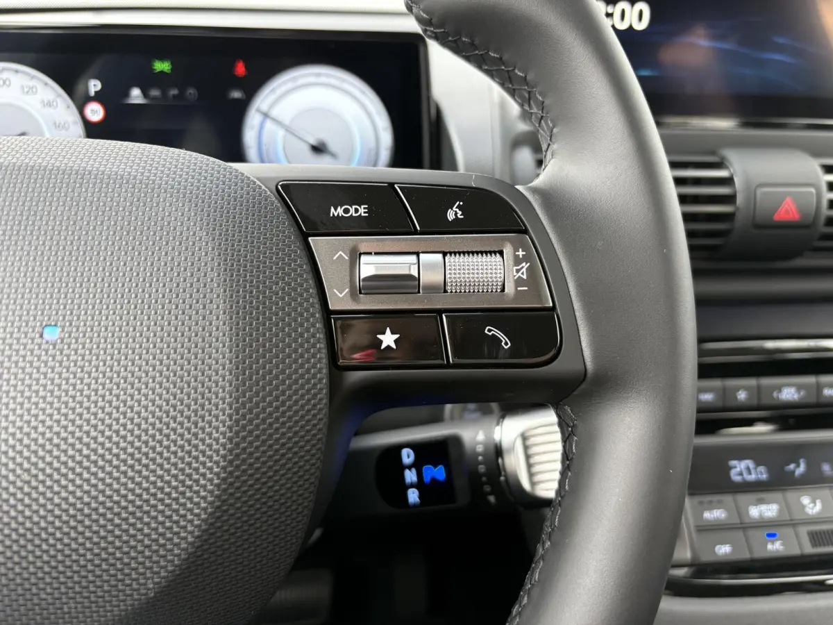 Evolve 49 kWh / Apple Carplay & Android Auto / Adaptieve Cruise control/ Airco Climate Control / Navigatie / 3-fase laden /