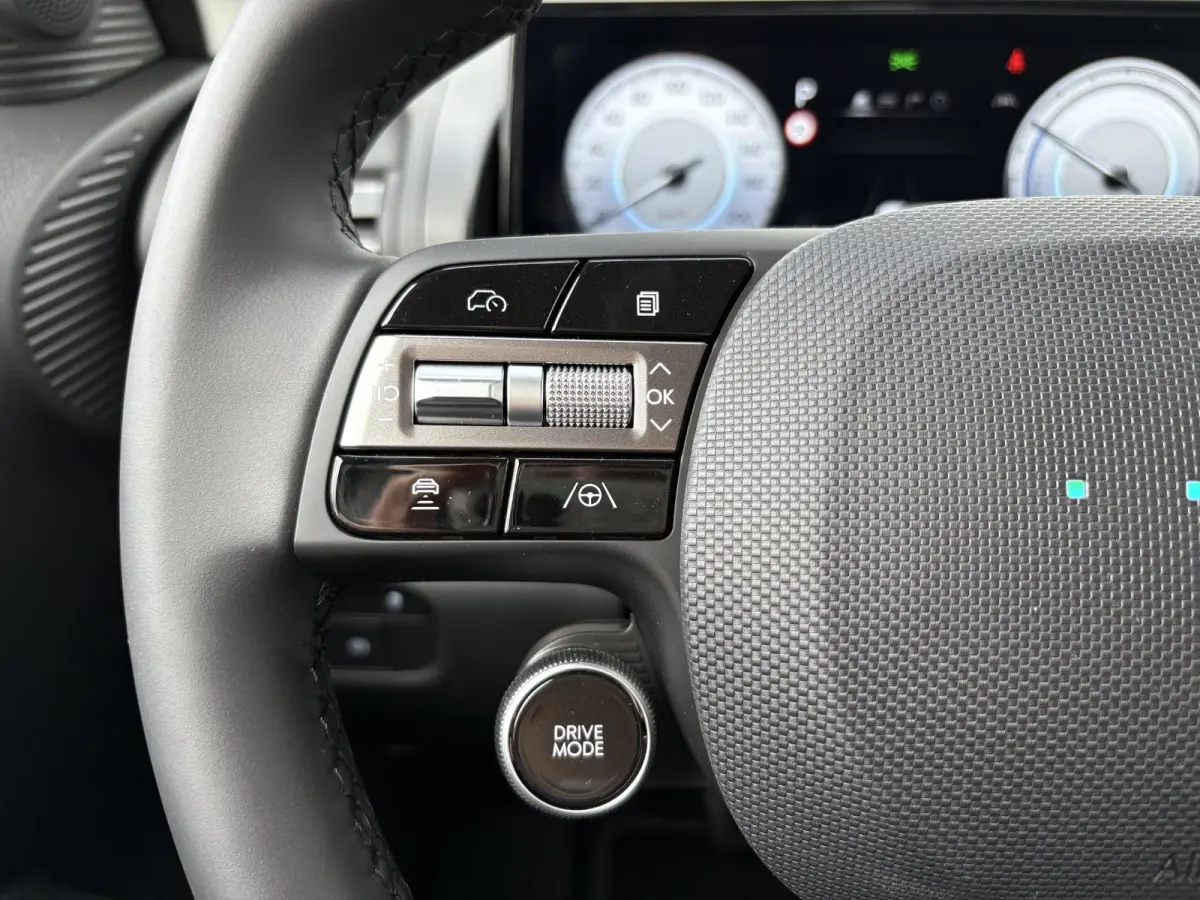 Evolve 49 kWh / Apple Carplay & Android Auto / Adaptieve Cruise control/ Airco Climate Control / Navigatie / 3-fase laden /
