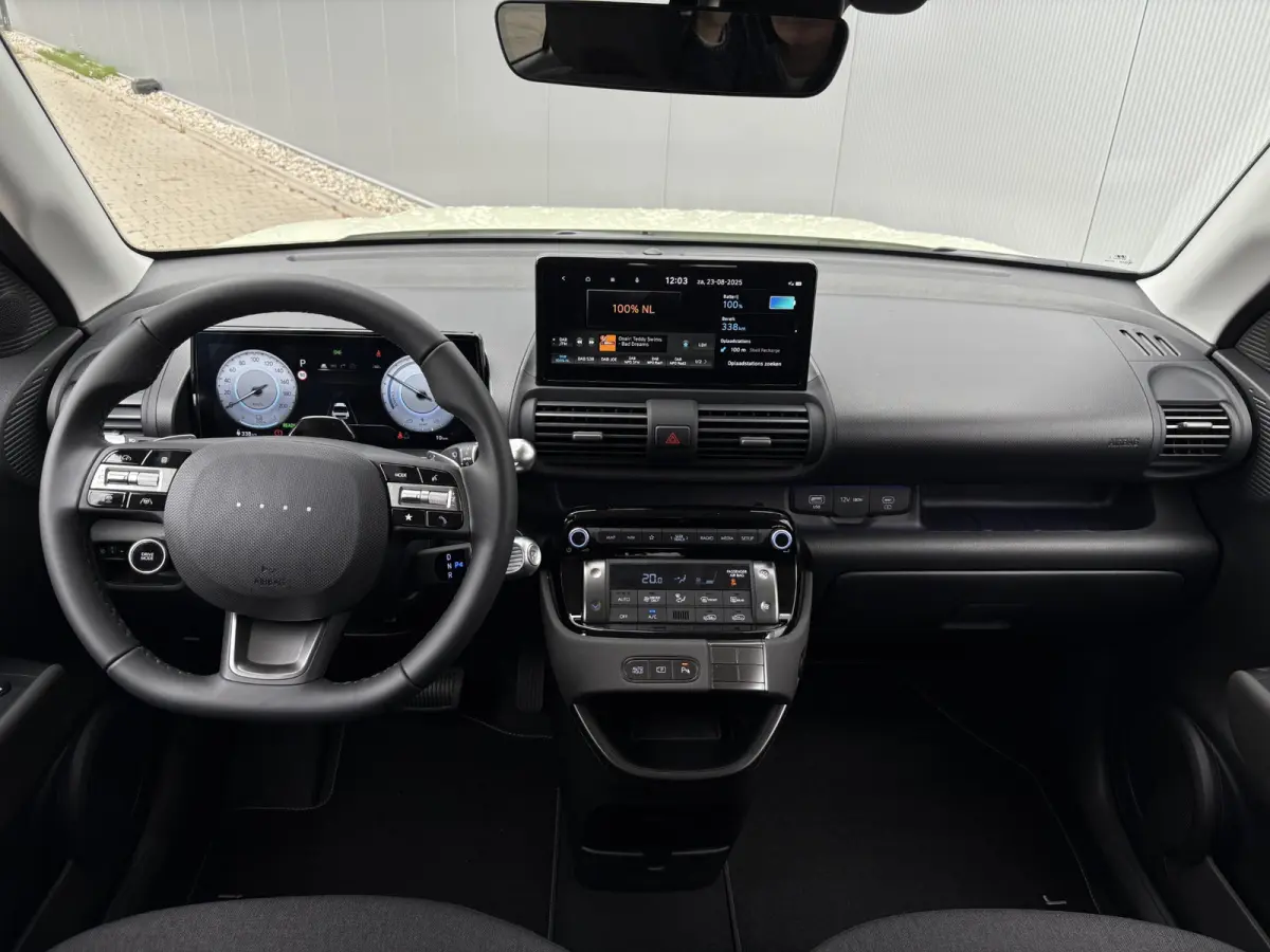 Evolve 49 kWh / Apple Carplay & Android Auto / Adaptieve Cruise control/ Airco Climate Control / Navigatie / 3-fase laden /